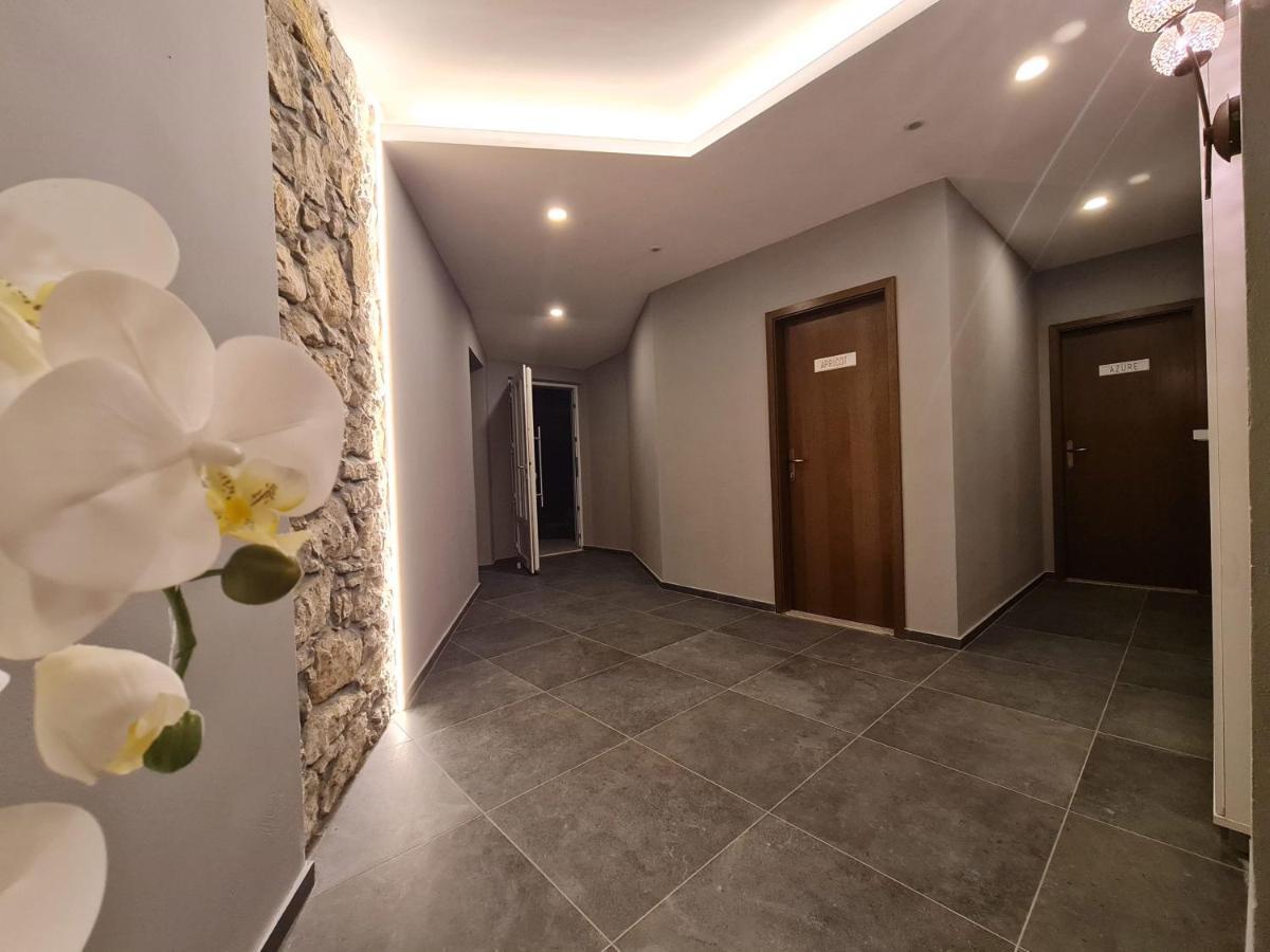 Restaurant & Apartments Getaway Pri Kobalu Vipava Eksteriør billede
